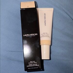 Laura Mercier tinted moisturizer